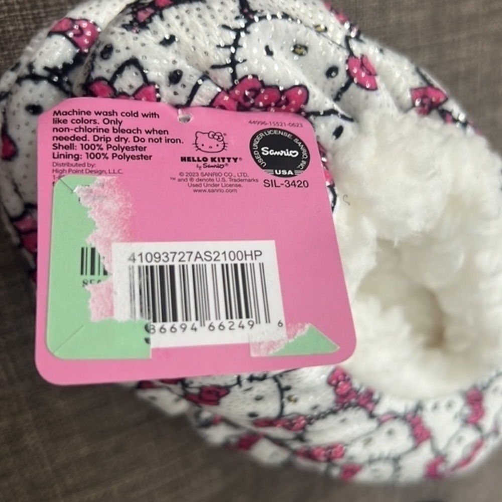 Hello Kitty kids Slipper Socks - Picture 4 of 4